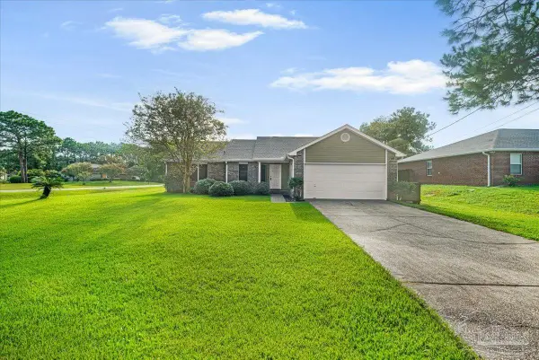 2531 Houston Cir, Gulf Breeze, FL 32563