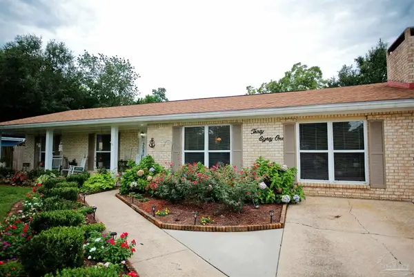 3081 Whistler Dr, Pensacola, FL 32503