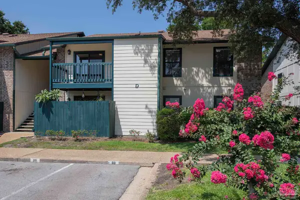 2299 Scenic Hwy #D-8, Pensacola, FL 32503