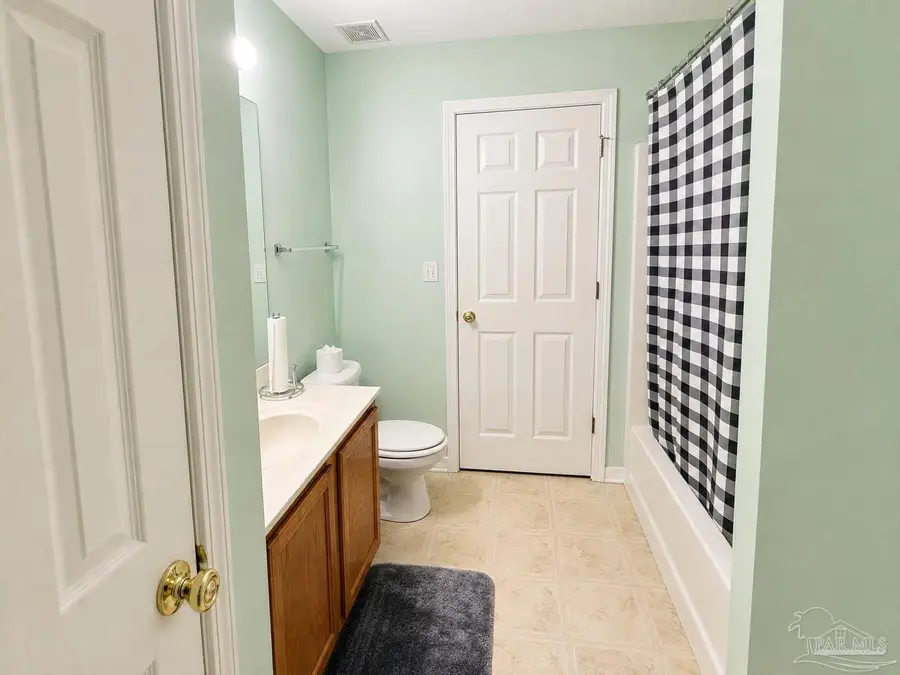 111 Gunwale Rd, Pensacola, FL 32507 - #2