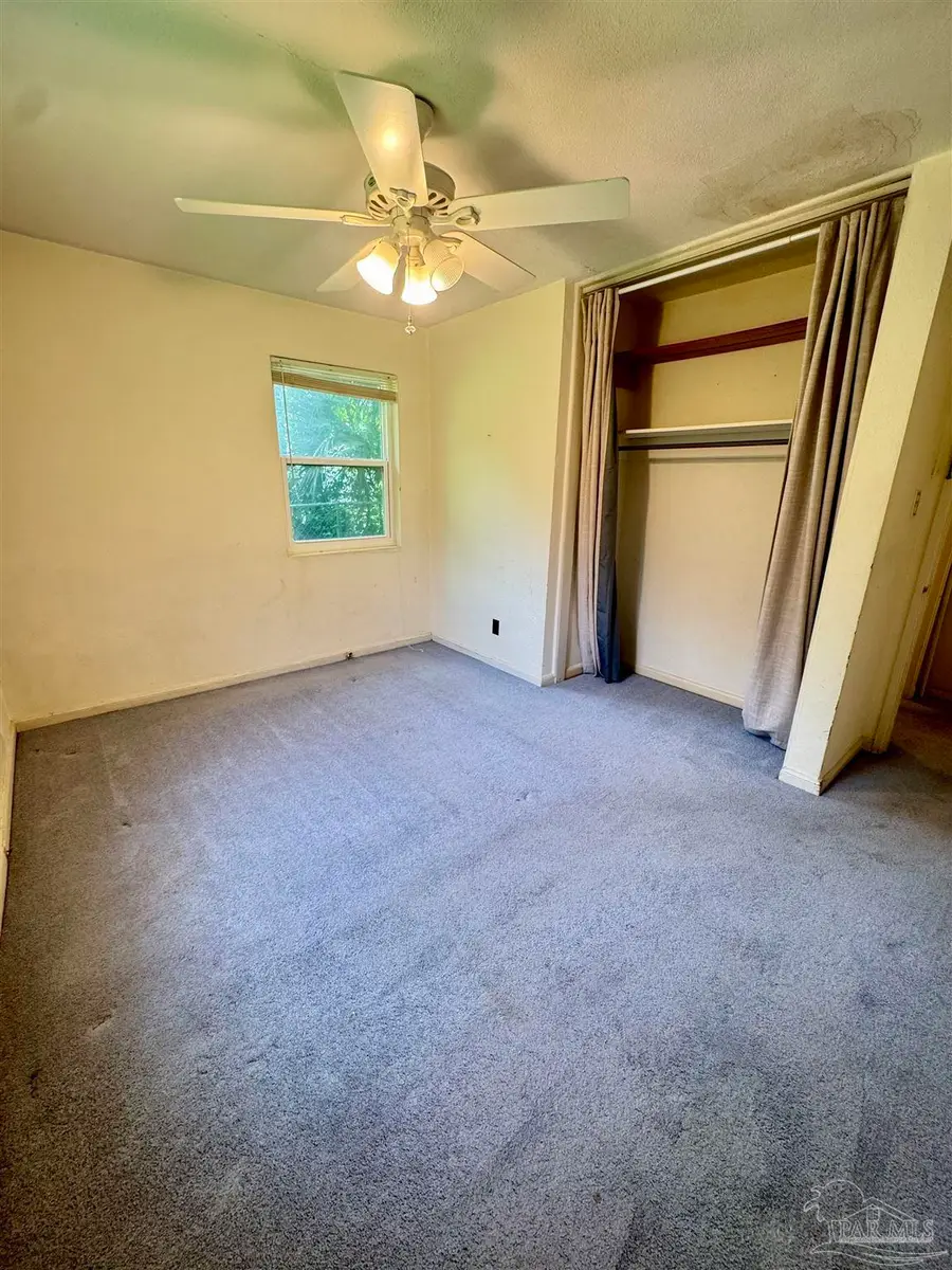 95 S Garfield Dr, Pensacola, FL 32505 - #2