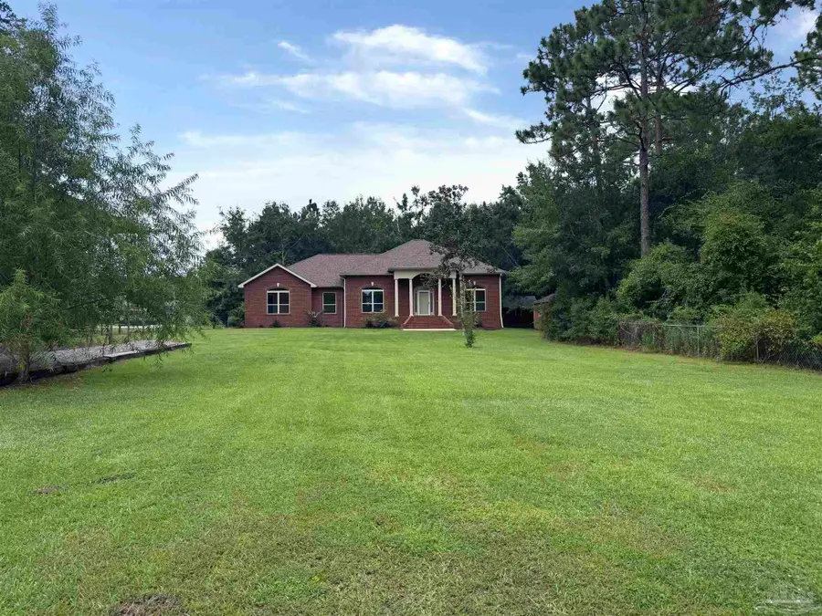 3027 N 24th Ave, Milton, FL 32583 - #2