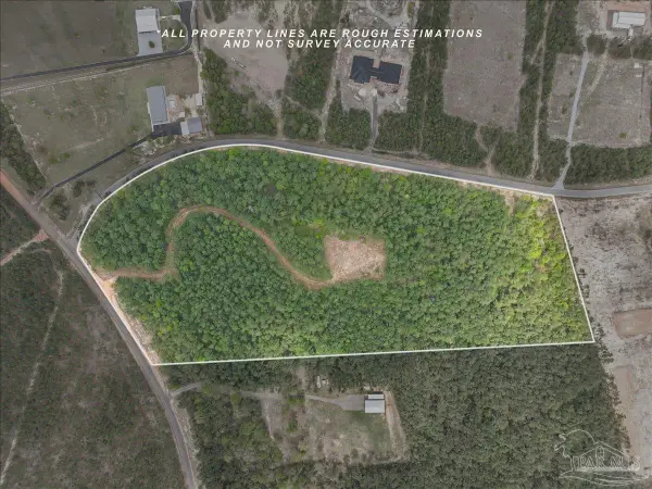 8260 Gin Rd, North Pace, FL 32571