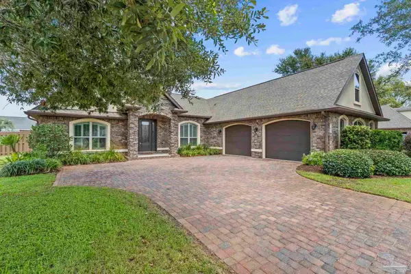 5180 Sandy Shores Dr, Gulf Breeze, FL 32563