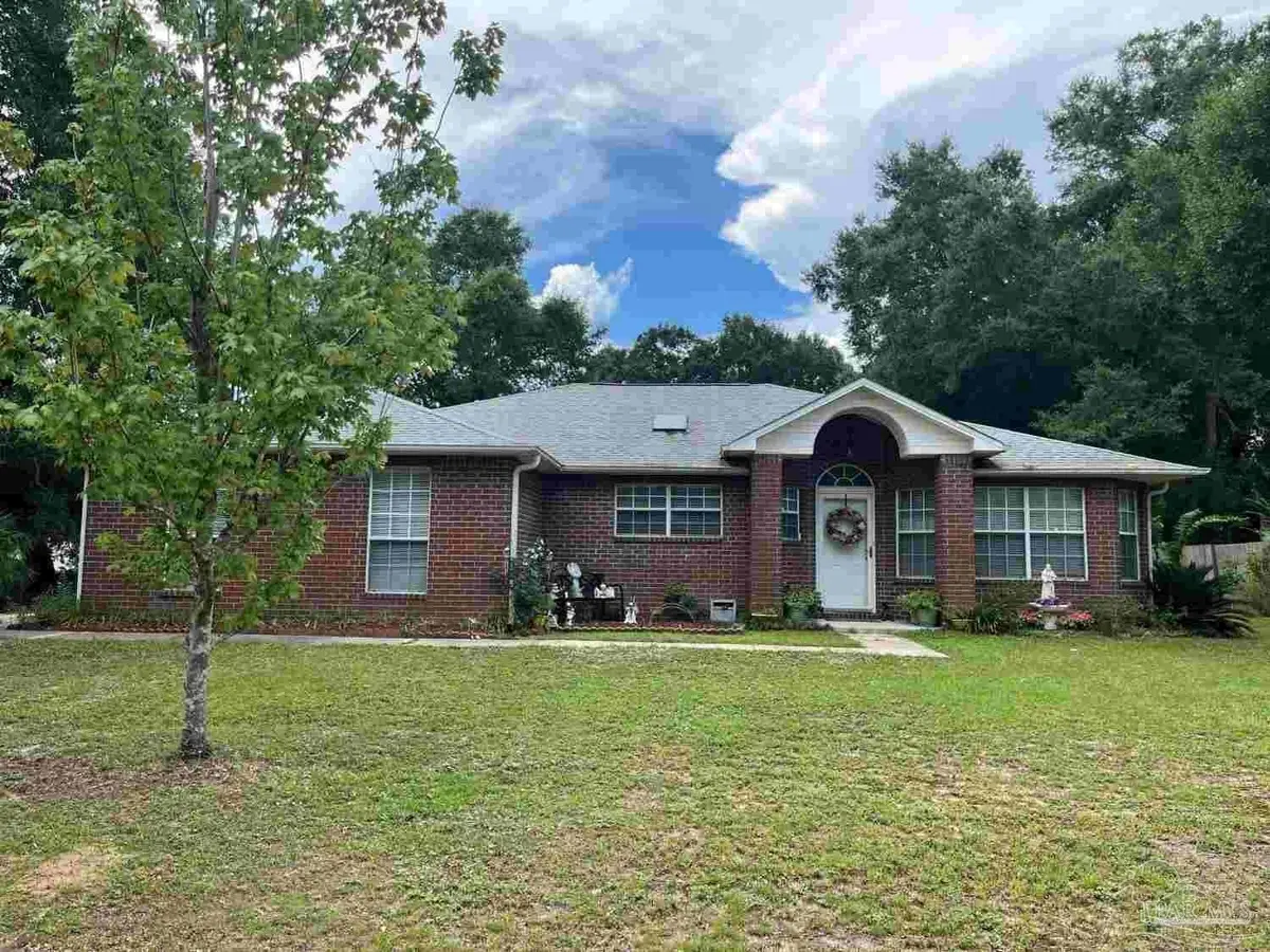 5693 Chanterelle Cir, Milton, FL 32583 - #1