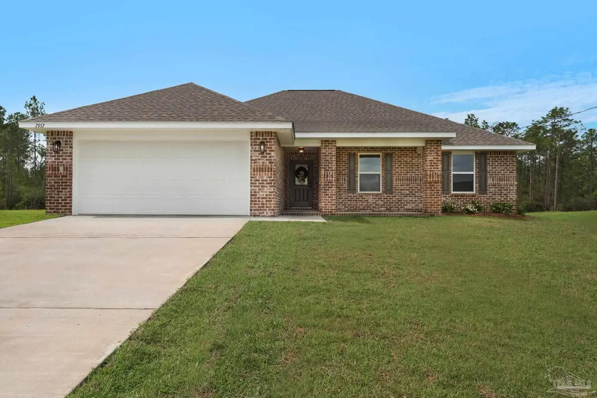 7957 Twin Lake Dr, Milton, FL 32583 - #1