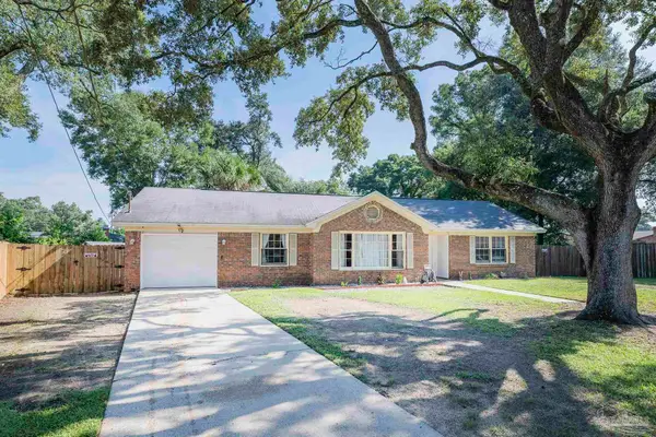 222 Strickland Pl, Pensacola, FL 32506