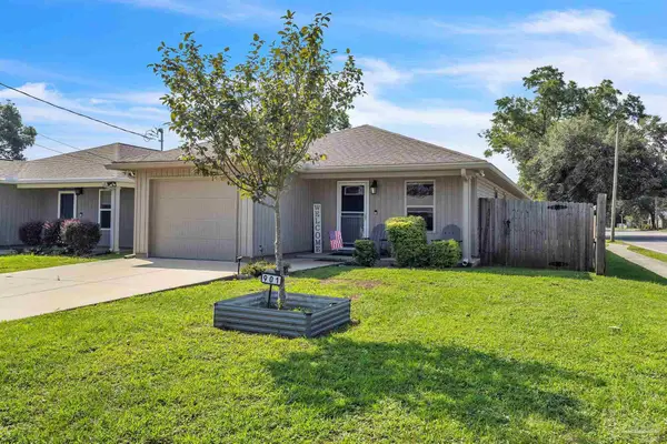 901 E Fisher St, Pensacola, FL 32503