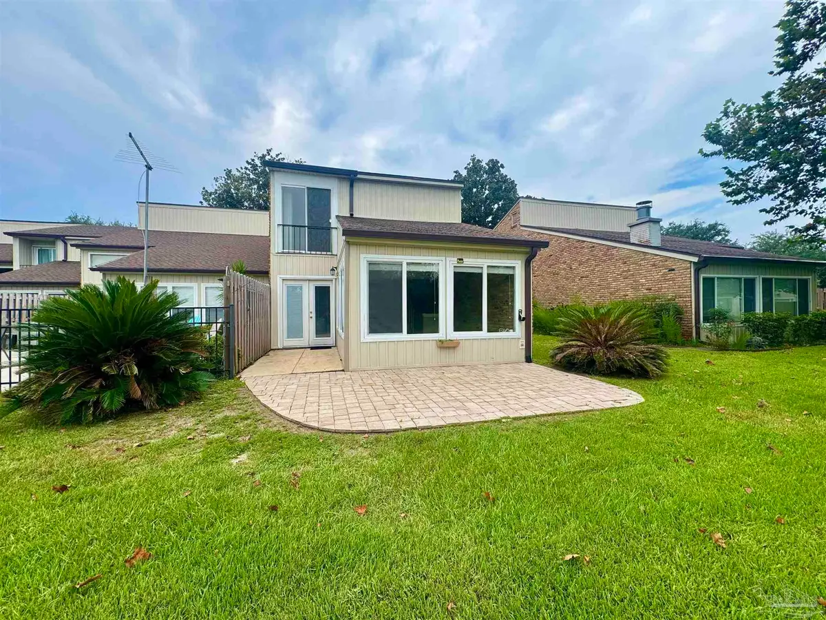 4808 Huron Dr, Pensacola, FL 32507 - #1