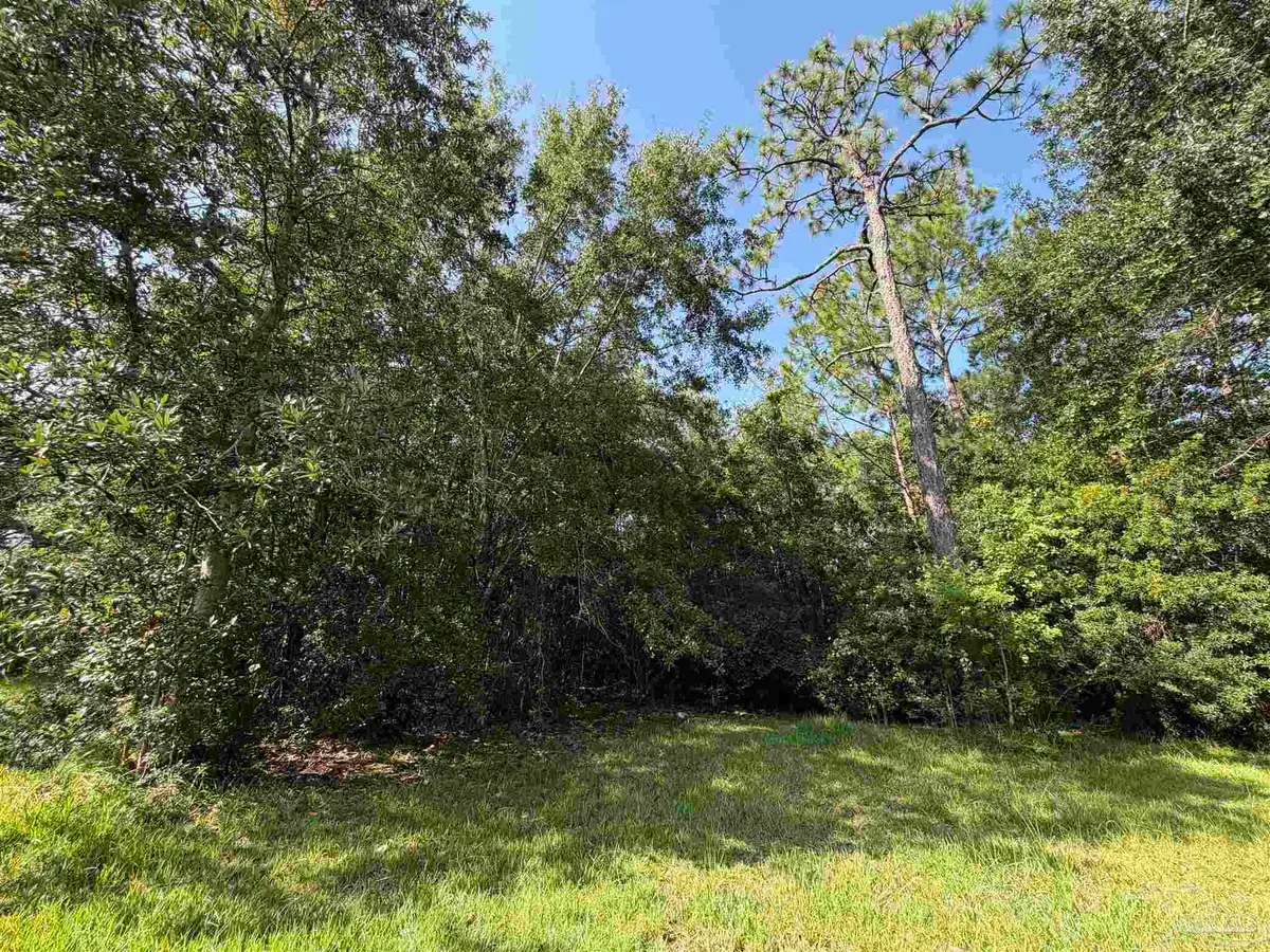 000 N 28th Ave, Milton, FL 32583 - #1