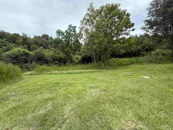 221 Perdido St, Atmore, AL 36562