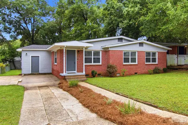6617 Lee St, Milton, FL 32570