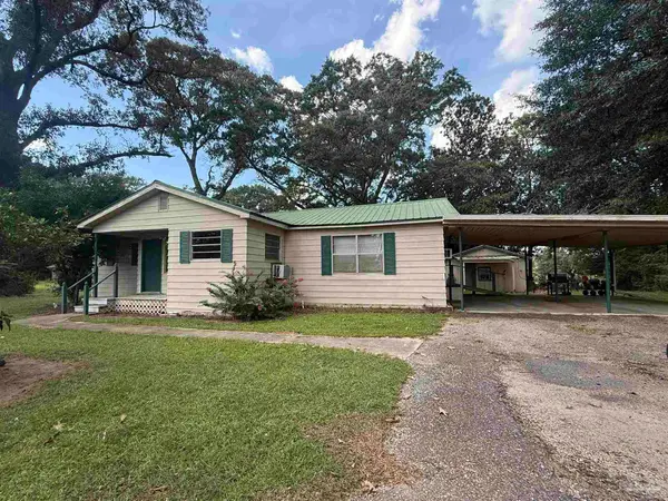 4678 Hwy 4, Jay, FL 32565