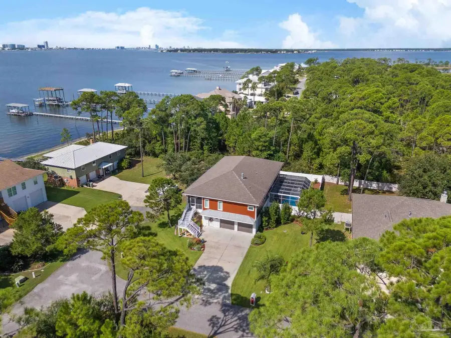 5806 Red Cedar St, Pensacola, FL 32507 - #2