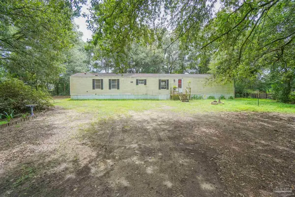 5248 Peacock Rd, Milton, FL 32570