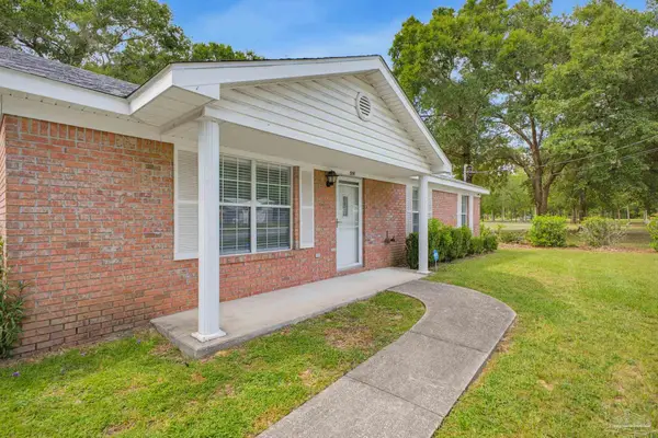 5119 Cherry Blossom Ln, Milton, FL 32570