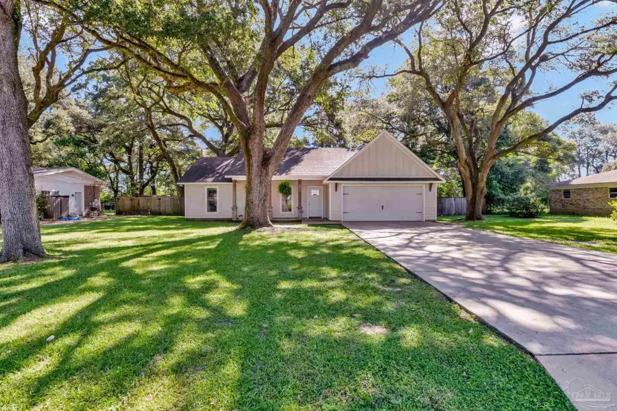 6404 Aspen Ave, Milton, FL 32570 - #2