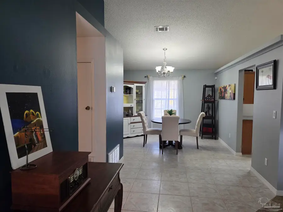 6056 Antelope St, Milton, FL 32570 - #2