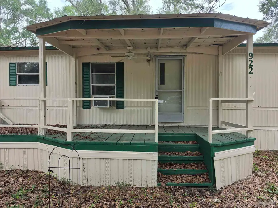 922 Brook Hills Dr, Cantonment, FL 32533 - #2