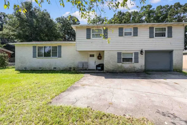 1115 Dunmire St, Pensacola, FL 32504