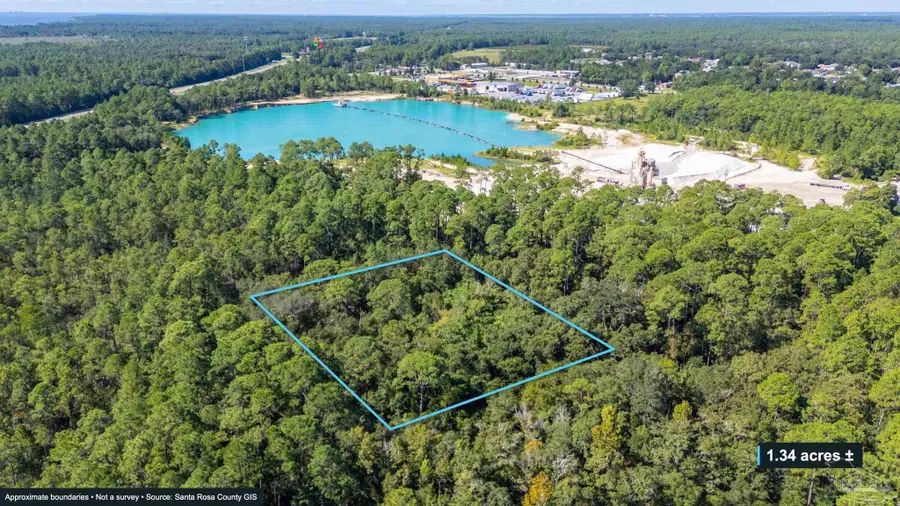 7157 Windwood Ln, Milton, FL 32583 - #2