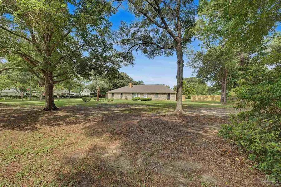 2340 Tobie Dean Rd, Cantonment, FL 32533 - #3