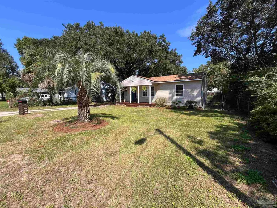 4 Mindoro Cir, Pensacola, FL 32507 - #3
