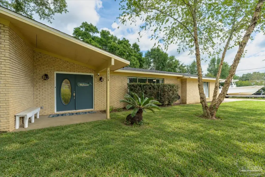 1324 Conference Rd, Cantonment, FL 32533 - #2