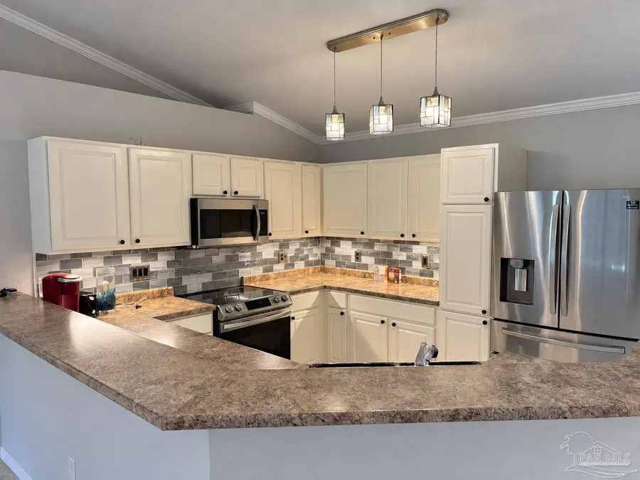 3011 N 38th Ave, Milton, FL 32570 - #3