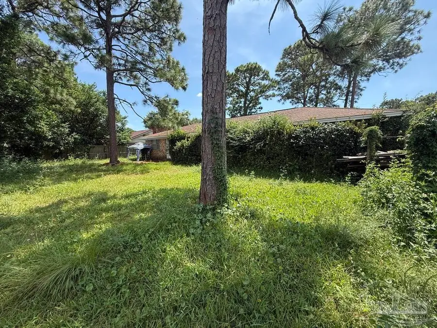 4240 Cherry Laurel Dr, Pensacola, FL 32504 - #3