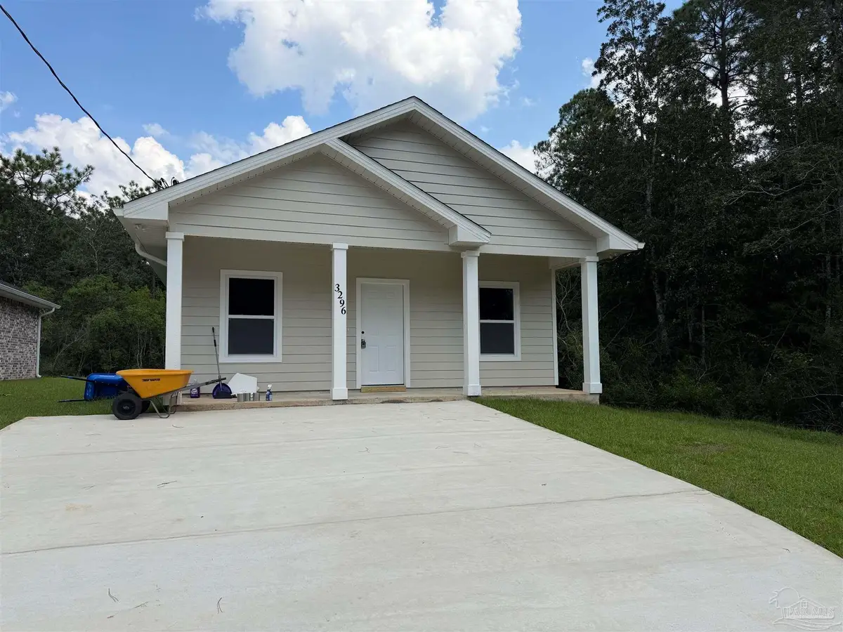 3296 Bonfire Dr, Milton, FL 32583 - #1