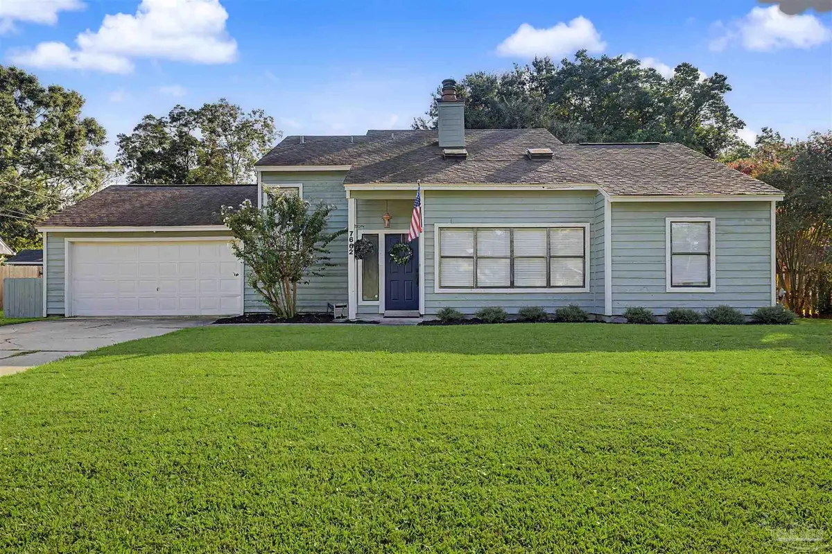 7662 Charter Oaks Dr, Pensacola, FL 32514 - #1