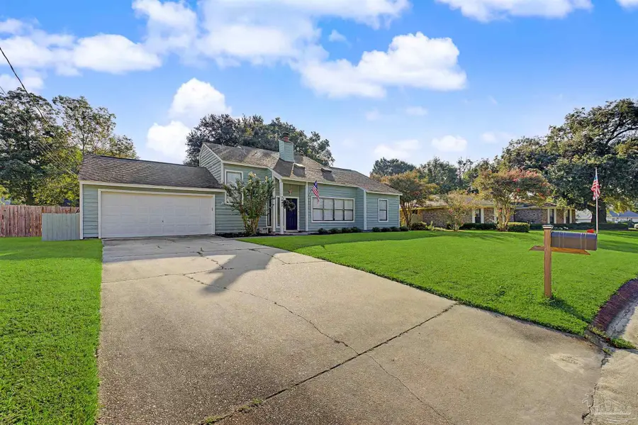 7662 Charter Oaks Dr, Pensacola, FL 32514 - #3
