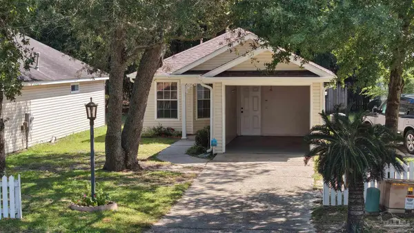1669 Governors Dr, Pensacola, FL 32514