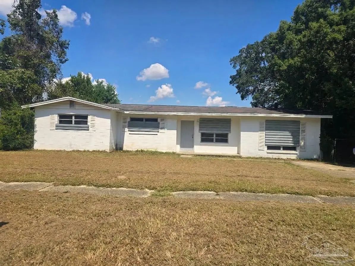 22 Alan A Dale St, Pensacola, FL 32506 - #1