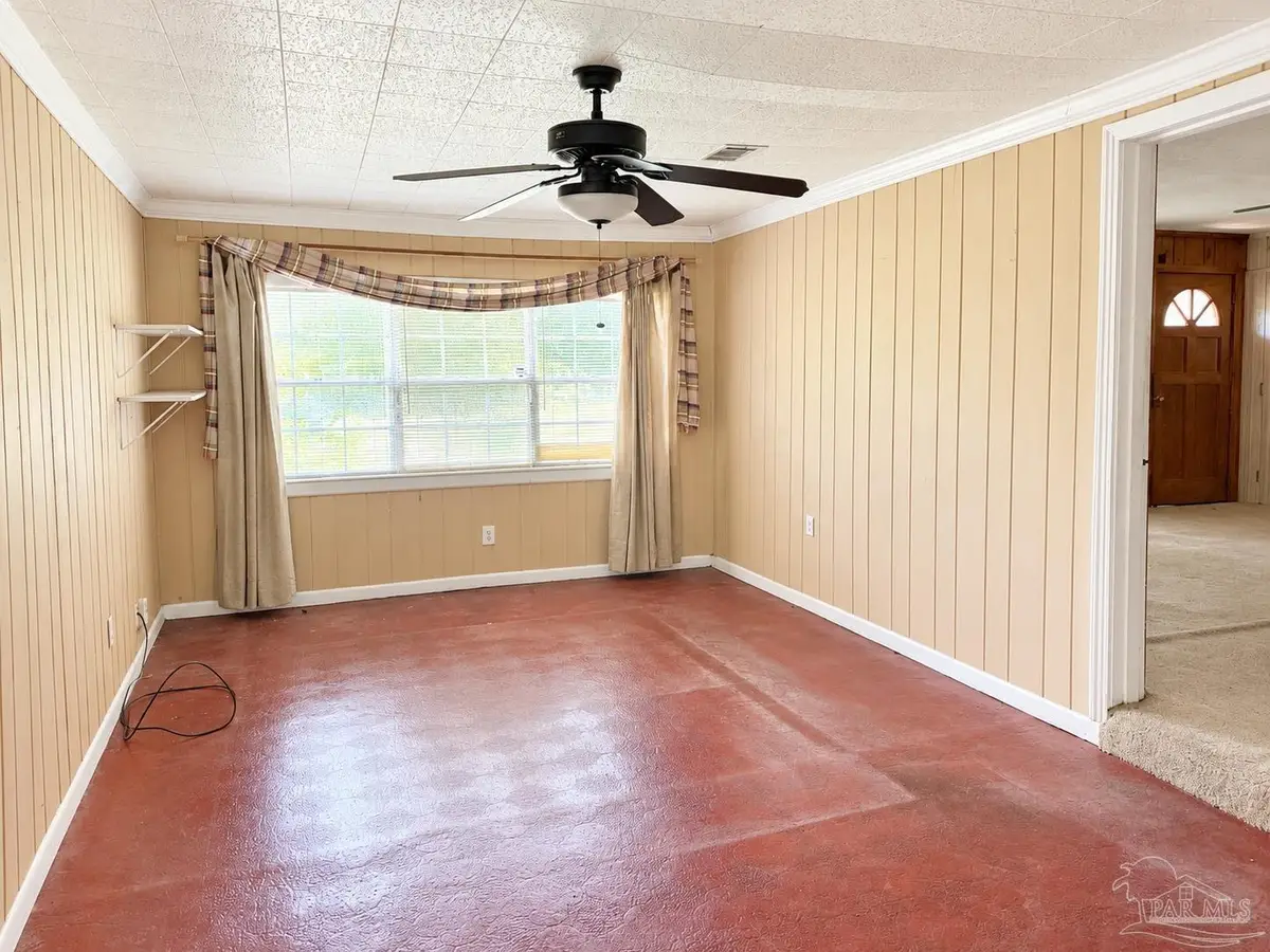 6400 White Oak Dr, Pensacola, FL 32503 - #1