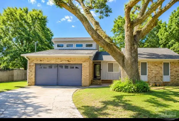 2143 Yardley Cir, Pensacola, FL 32505