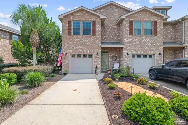 8889 White Ibis Way, Navarre, FL 32566