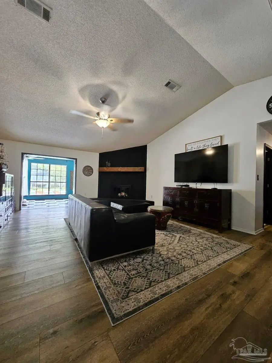 4460 Whisper Dr, Pensacola, FL 32504 - #3