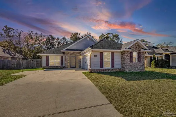 7329 Farmers Rd, Pensacola, FL 32526