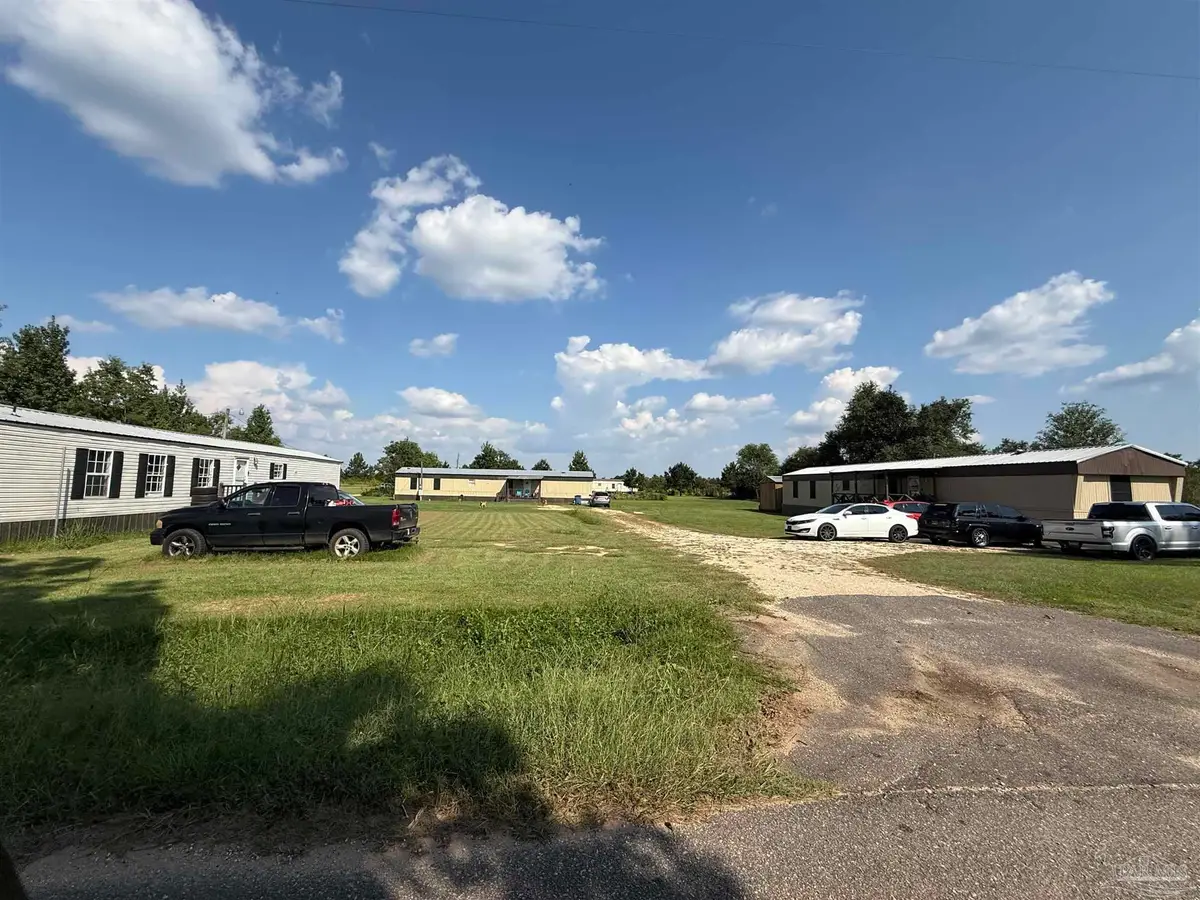 101 Swift St, Atmore, AL 36502 - #1