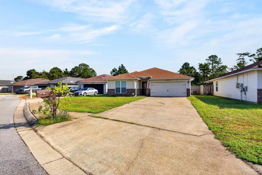 2370 Duncan Ridge Dr, Navarre, FL 32566 - #2