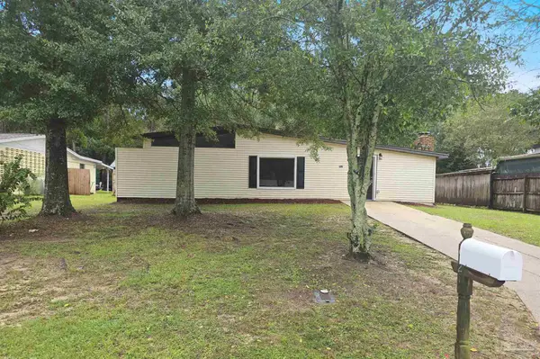 921 Twinbrook Ave, Pensacola, FL 32505