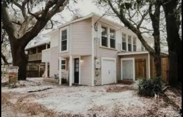 7 Odess Ln, Pensacola, FL 32507