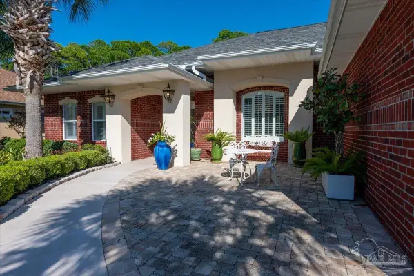 1783 Ravenna Dr, Navarre, FL 32566