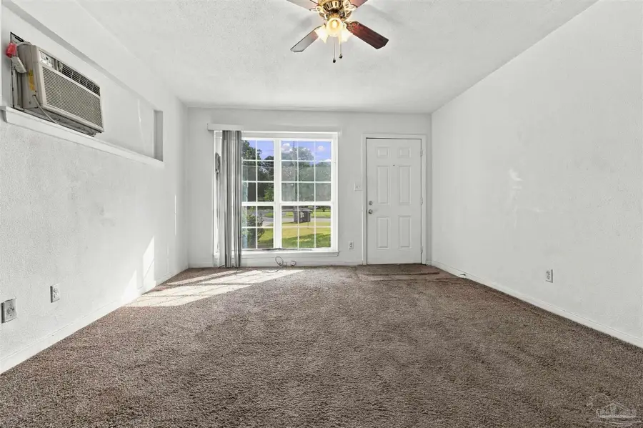 13 Archer Ave, Pensacola, FL 32505 - #2