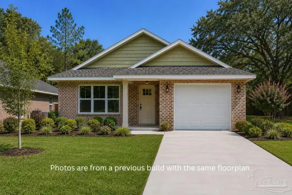 4068 Lancer St, Pace, FL 32571