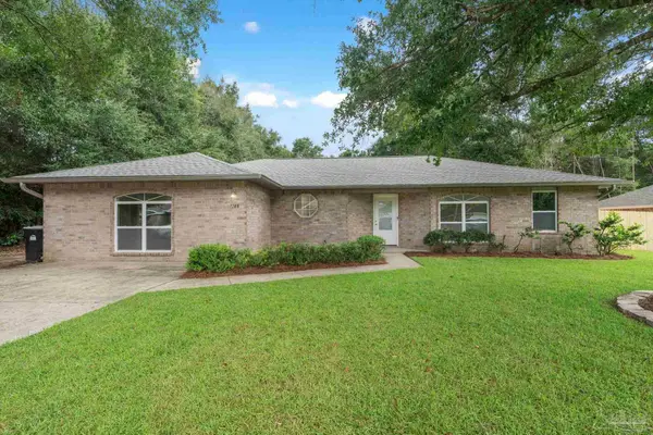 7448 Rustling Pines Dr, Milton, FL 32583