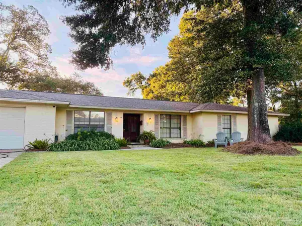 4485 Mcclellan Rd, Pensacola, FL 32503