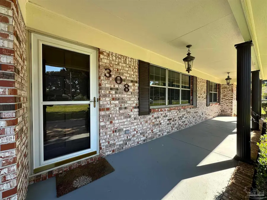 308 Vera St, Pensacola, FL 32514 - #3